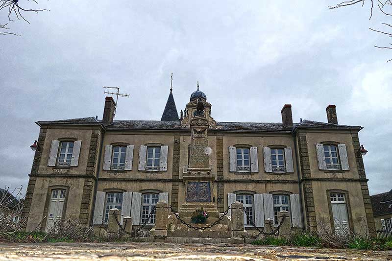 Saint Reverien Marie - Das Rathaus