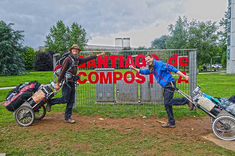 Tobias Krüger und Heiko Gärnter erreichten ohne Geld Santiago de Compostela nach 3200 Kilometern