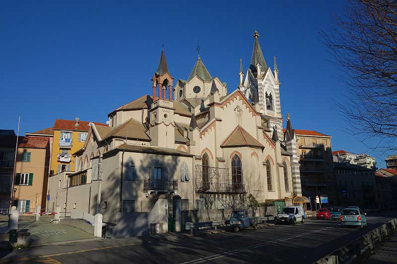 Die Kirche ist in Italien einer unserer größten Helfer