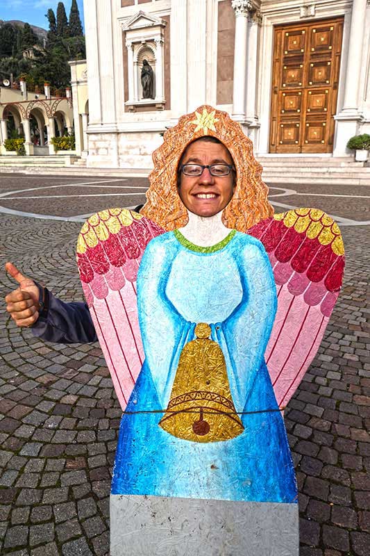 Ich versteckte mich stets hinter dem Rücken anderer