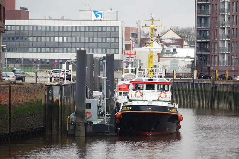 Das Schiff der Hafenwacht von Bremerhaven.
