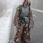 Mitten im Schneesturm entstand das Weltreise Bild von Franz Bujor