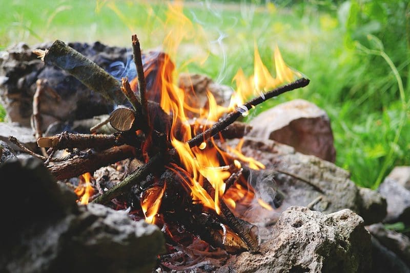 Jedes Feuer durchläuft verschiedene Lebensphasen.