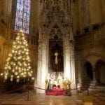 Der Dom in Regensburg ist noch immer Weihnachtlich geschmückt