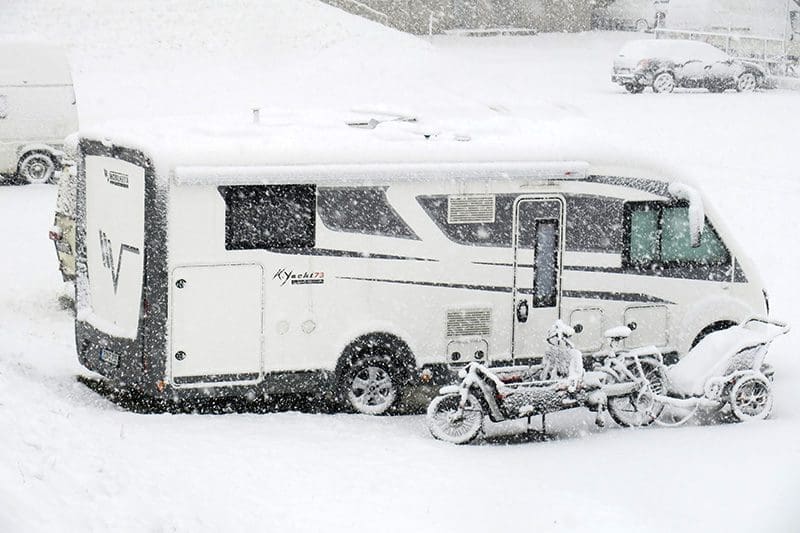 Das Reiseland will mit einem Wohnmobil im Schneesturm gut durchdacht sein