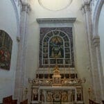 Ein Seitenaltar in der Kathedrale von Casamassima