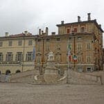 Seitlicher Blick über den Piazza della Liberta in Udine
