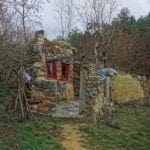 Ein Steinhaus in Turisede