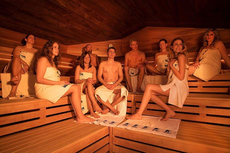 Die große Außensauna in der Paracelsus Therme (Foto ©by Paracelsus-Therme Bad Liebenzell)