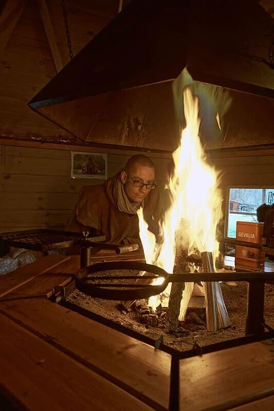 Franz Bujor in einer norwegischen Grillhütte