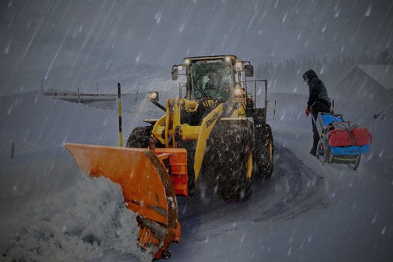 Heiko Gärtner auf Winterexpedition: Begegnung mit einem großen Schneeräumer