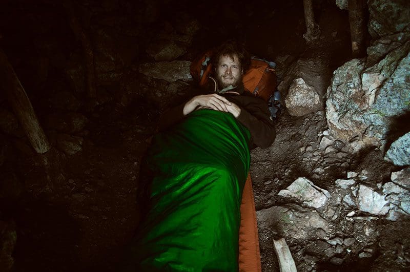 Heiko Gärtner: Übernachten im Notschlafsack
