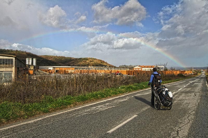 Ein schöner Regenbogen war auf der Reise zu Fuß um die Welt schon oft zu bestaunen