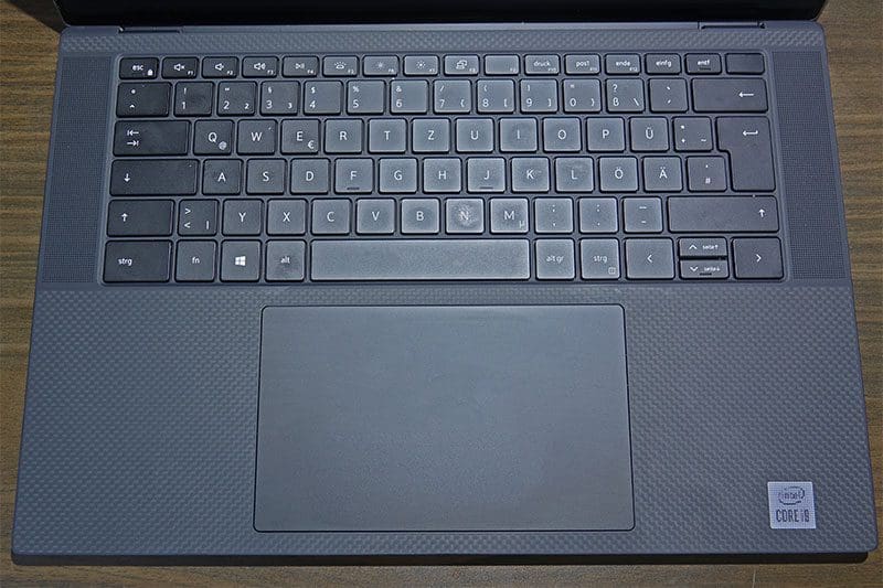 Die Tastatur des DEll XPS 13 ist sehr angenehm beim Tippen