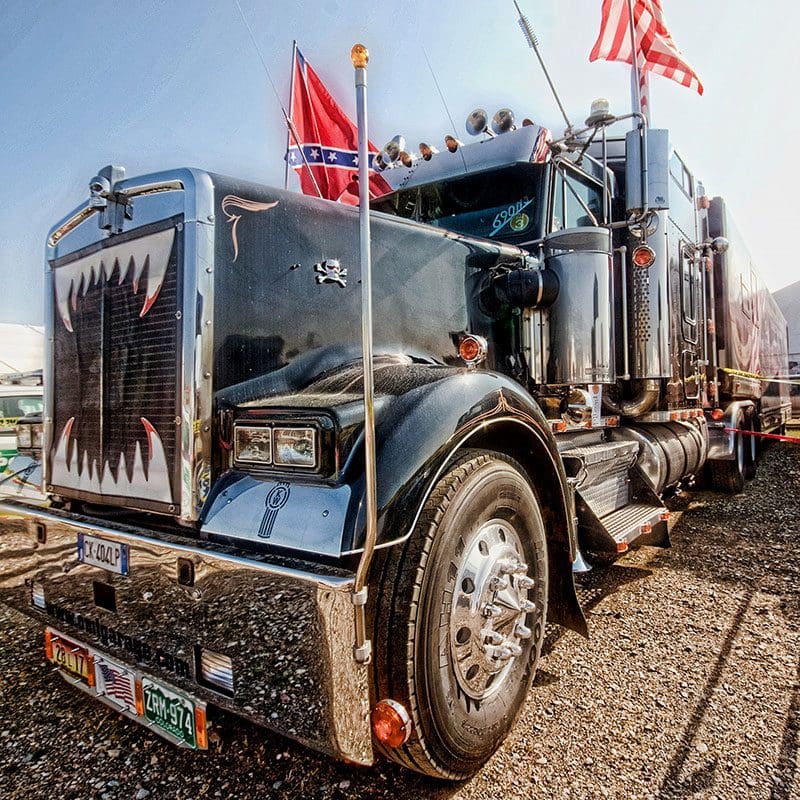 In den USA sind auch große Trucks als Grundlage für Expeditionsmobile sehr beliebt