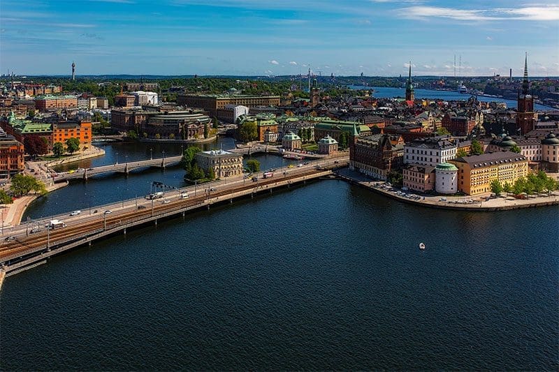 Stockholm Schweden Gewässer Brücke Häuser