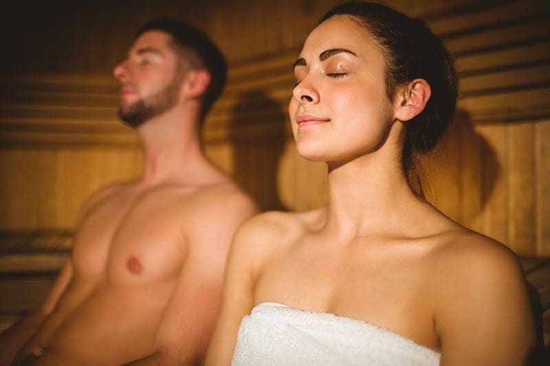 Eine entspannende Sauna gehört zu einem Glückshormone Workout einfach mit dazu.