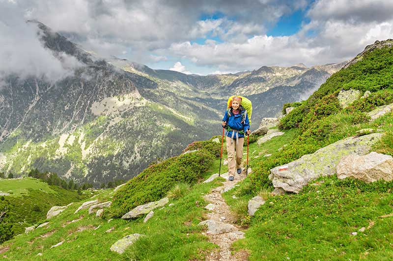Die Zillertaler Alpen Berge lassen sich am Besten zu Fuß erkunden.