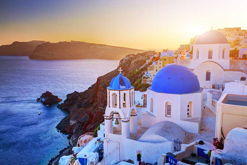 Bekannte Kirche auf Insel Santorini in Griechenland
