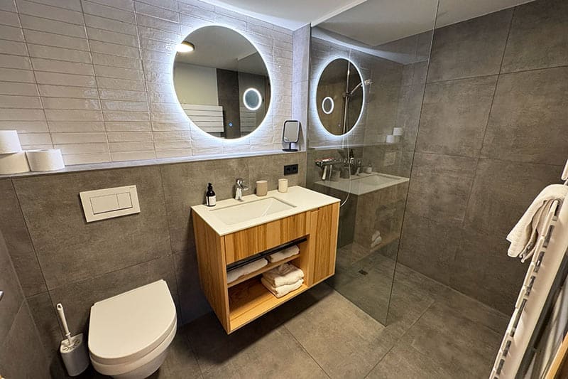 Badezimmer-Der-Adler