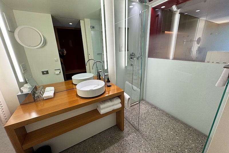 Badezimmer-Hotel-Schwärzler