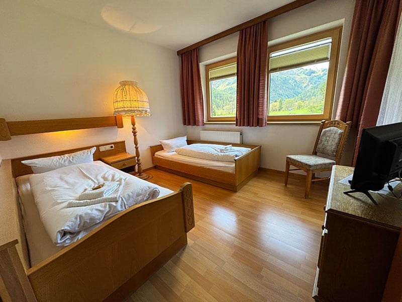 Einzelschlafzimmer-Schwarzer-Adler-Steeg