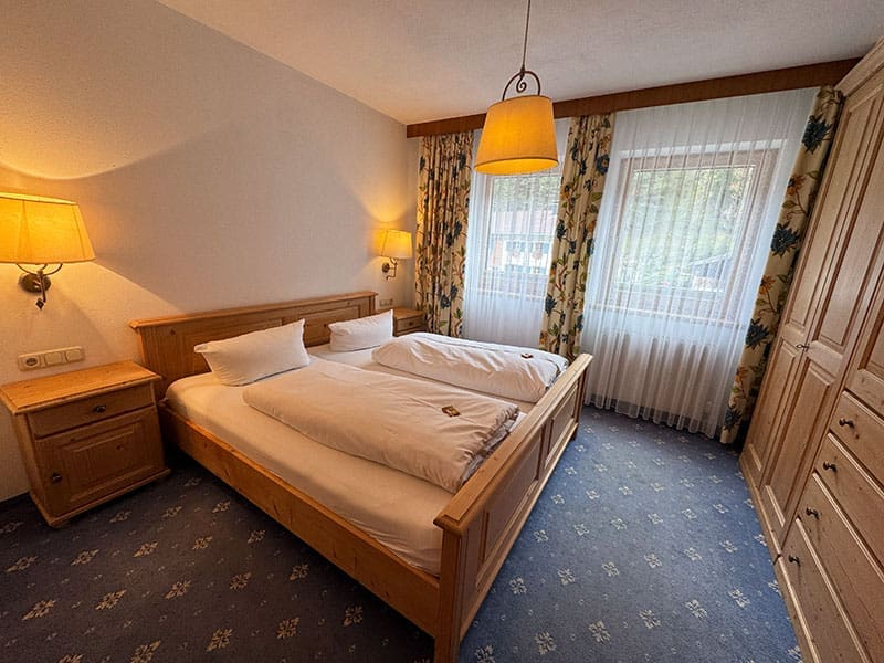 Schlafzimmer-Schwarzer-Adler-in-Steeg