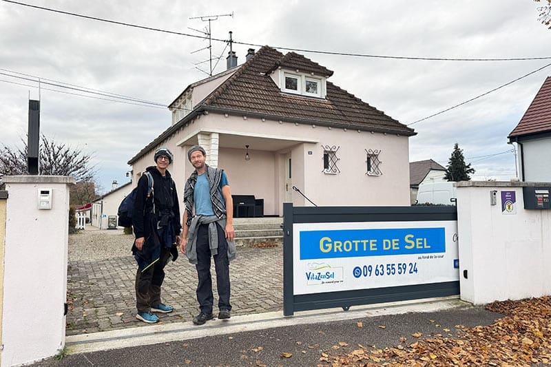 Franz-und-Heiko-vor-VitaZenSel-in-Colmar