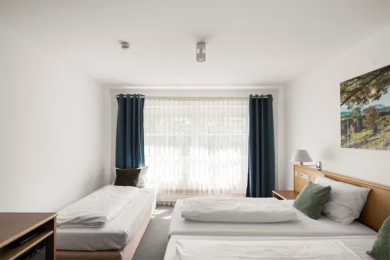 Hotelzimmer-im-Hotel-Kaiserstuhl-in-Endingen