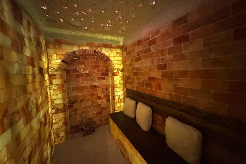 Rot-orange-Salzgrotte-in-VitaZenSel