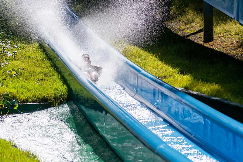 Kamikaze-Rutscher-im-Water-World-Parc