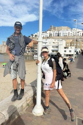 Heiko-und-Shania-in-der-spanischen-Stadt-Peniscola